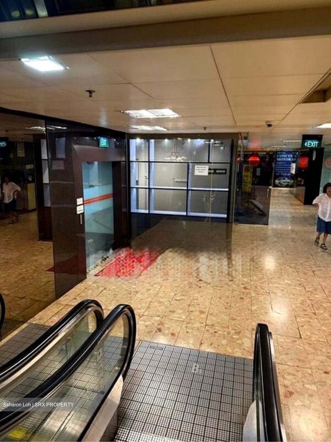 Concorde Shopping Centre (D3), Retail #597789041